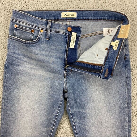 Madewell Women's Mid Rise Kick Out Bootcut Stretch Jeans  NWT   |   Size:  32 - Picture 3 of 16